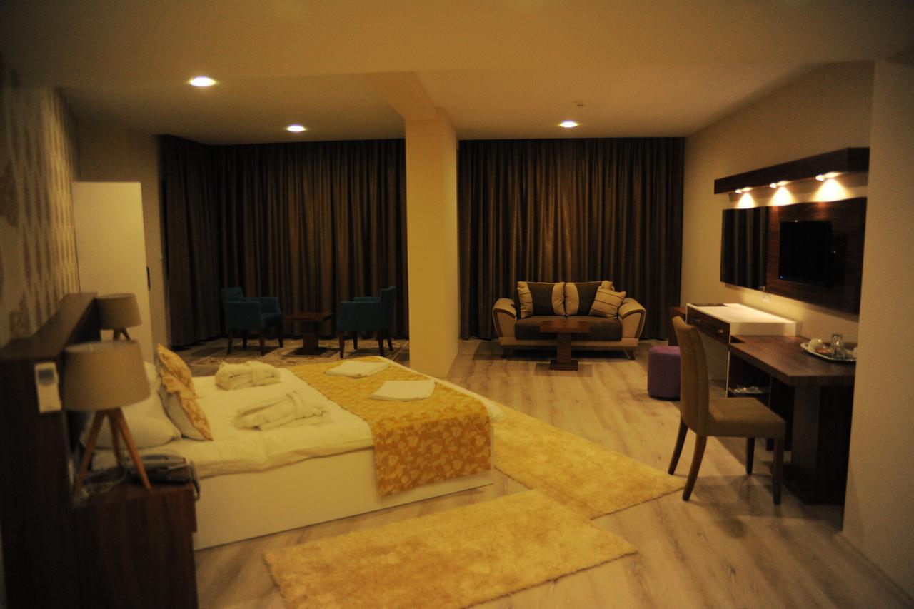 Maykon Hotel Civril  Ruang foto